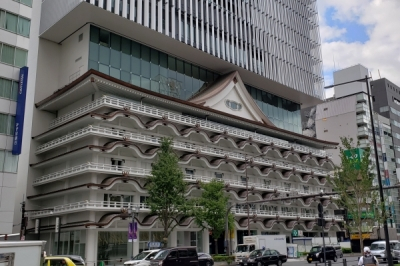 ホテルロイヤルクラシック大阪の求人画像