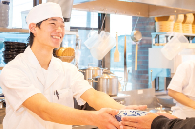 丸亀製麺　阪南店の求人画像