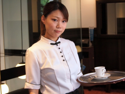 喫茶室ルノアール　歌舞伎座前店の求人画像