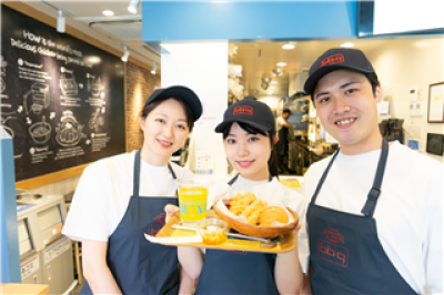 bb.q OLIVE CHICKEN cafe　JR天満駅前店（オリーブチキンカフェ）　1544の求人画像