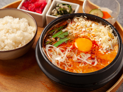 韓国料理 韓日々（ハンメイル）日比谷シャンテ店の求人画像