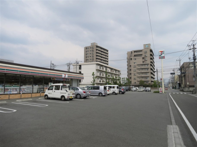 セブンイレブン　甲府貢川本町店の求人画像